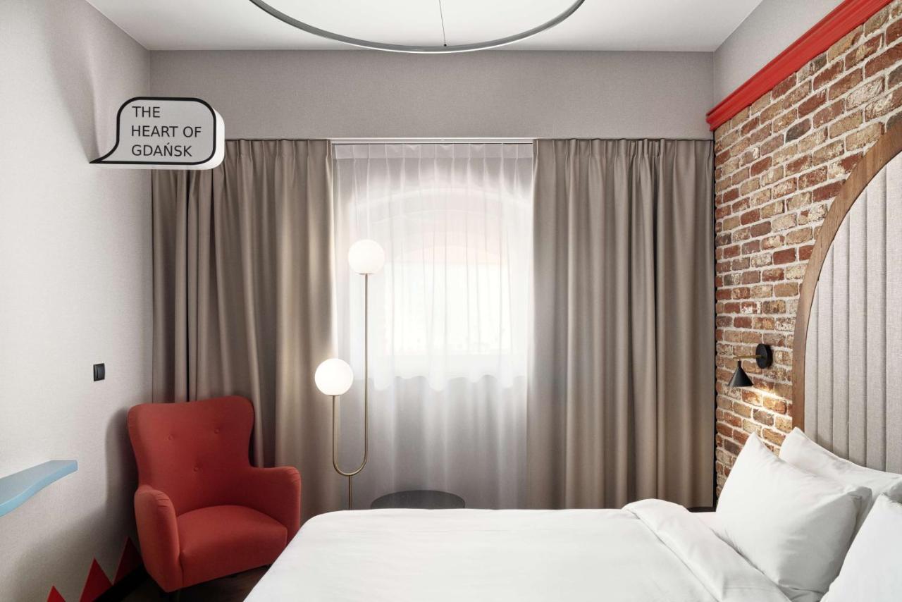 Radisson Red Gdansk, Wyspa Spichrzow エクステリア 写真